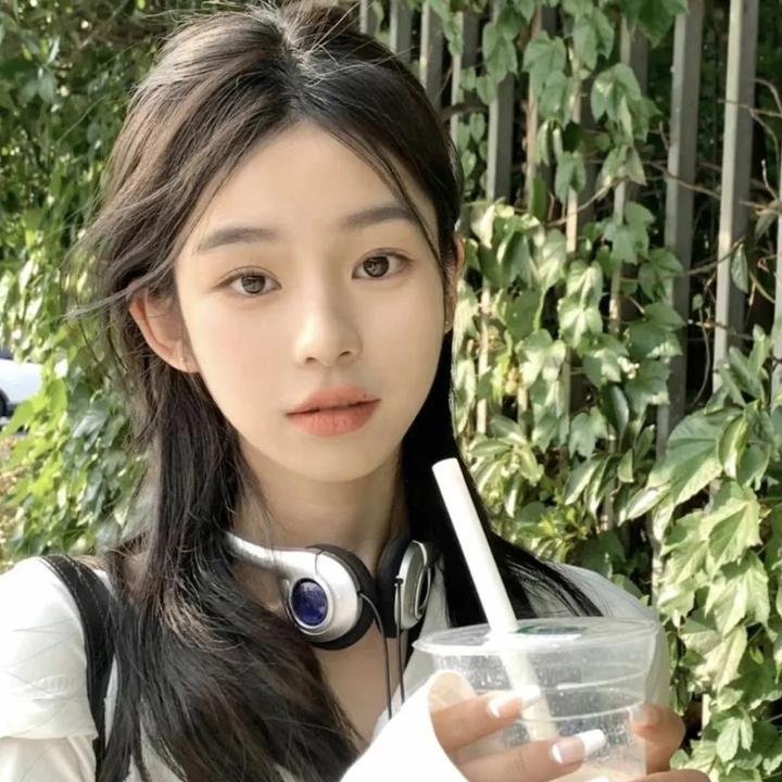 女人河